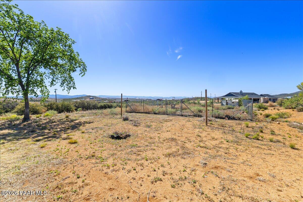 17313 East Lions Crossing Road Dewey, AZ 86327 - Photo 28 of 42 Backyard