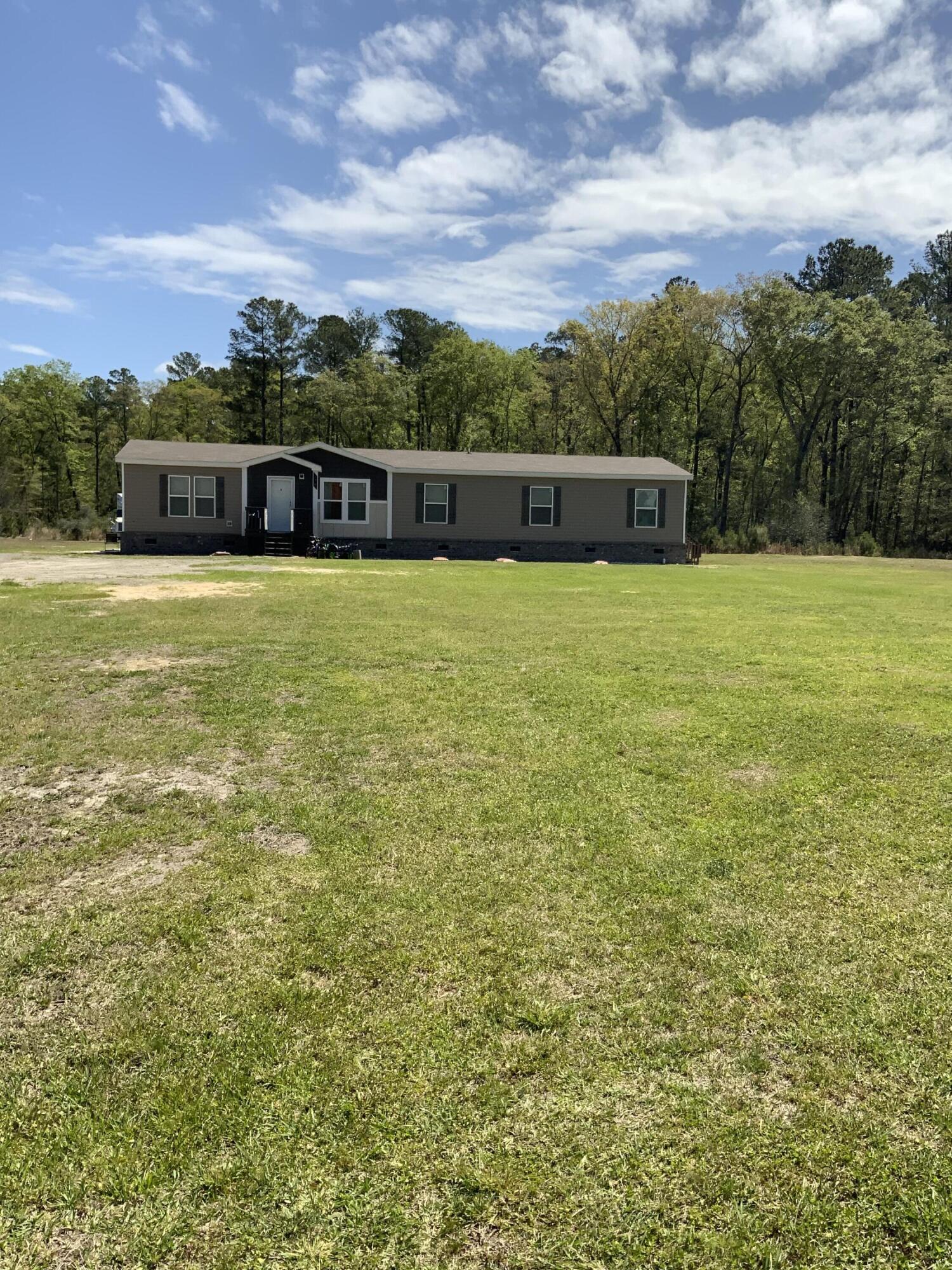 470 Stokes Road Walterboro, SC 29488 - Photo 2 of 25 front1