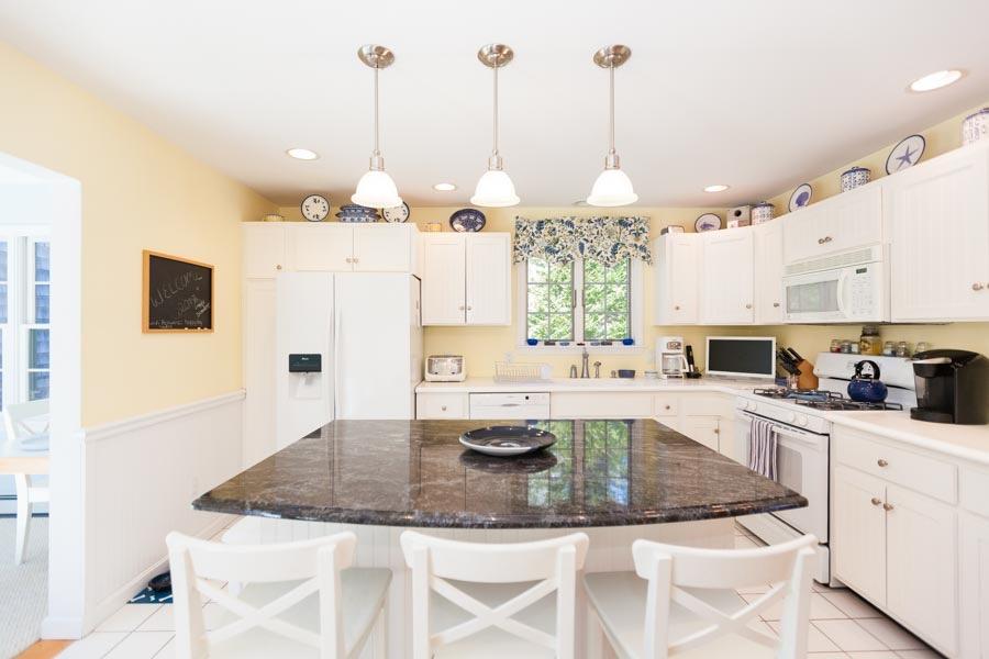 30 Boulder Road Brewster, MA 02631 - Photo 6 of 15 30BoulderRd-22-Brewster-w