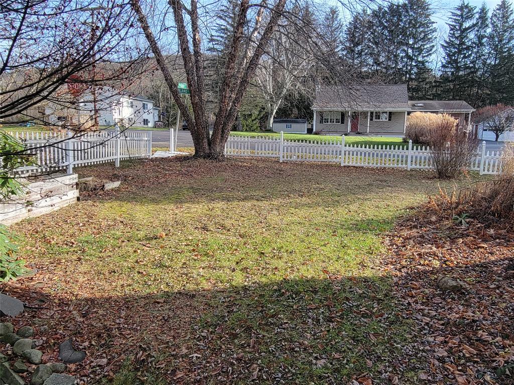 63 Highland Road Binghamton, NY 13901 - Photo 4 of 27 Gallery Image 4