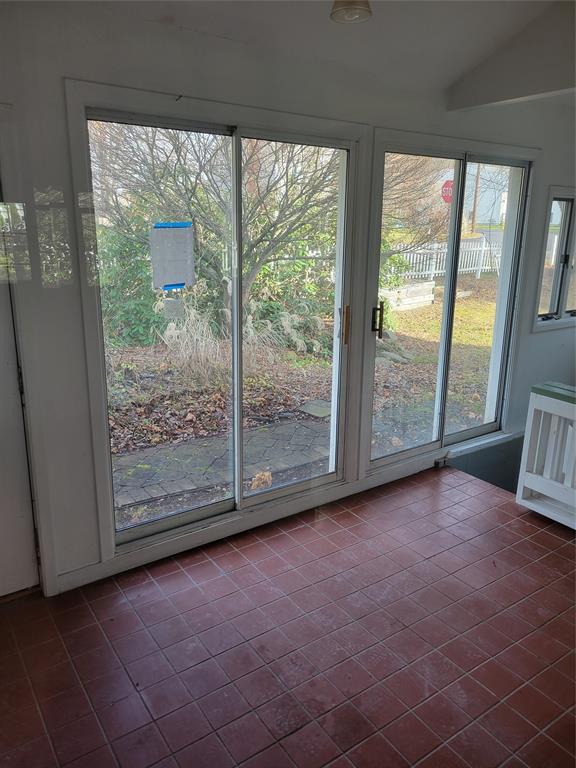 63 Highland Road Binghamton, NY 13901 - Photo 8 of 27 Gallery Image 8