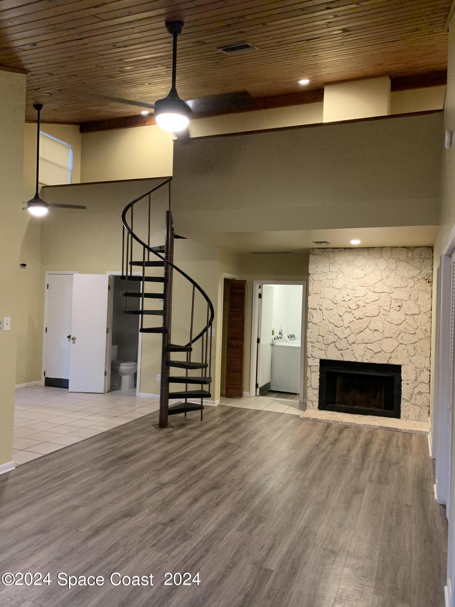 242 Provincial Drive Melbourne, FL 32903 - Photo 3 of 18 2021-02-13 07.07.30