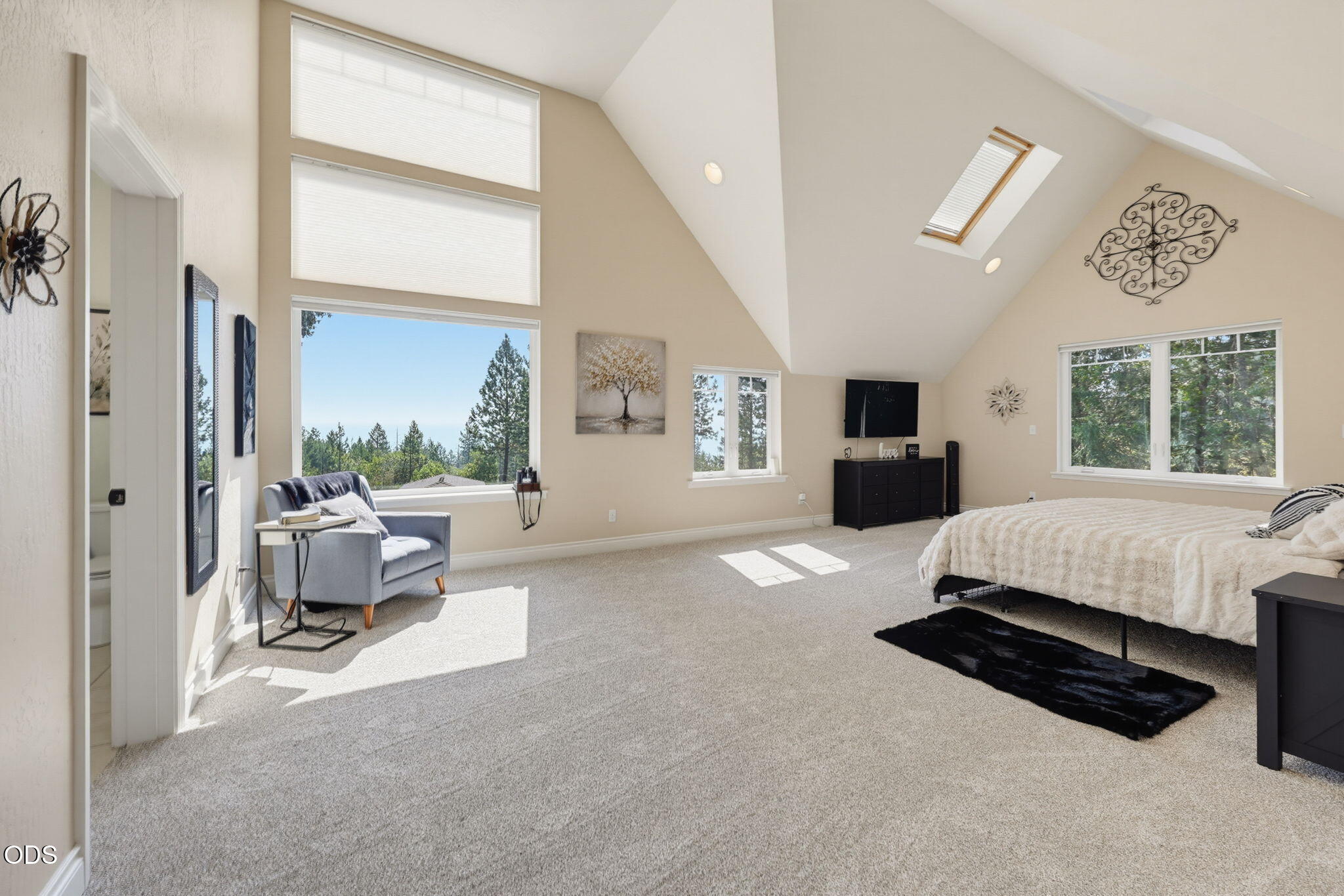 2355 Johns Peak Road Central Point, OR 97502 - Photo 44 of 114 Gallery Image 44