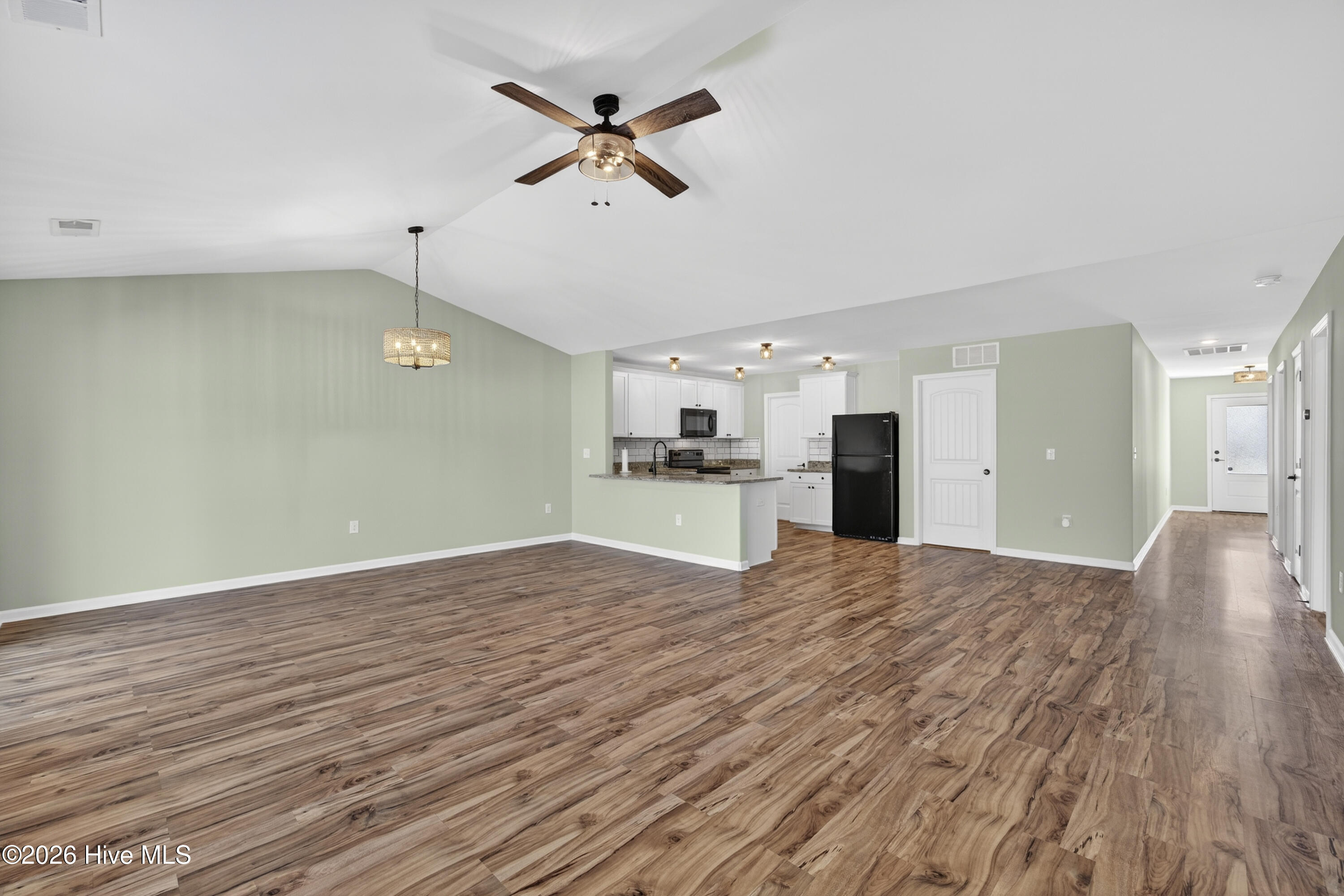 94 West Luminous Way Hampstead, NC 28443 - Photo 8 of 59 94WLuminousWay-16