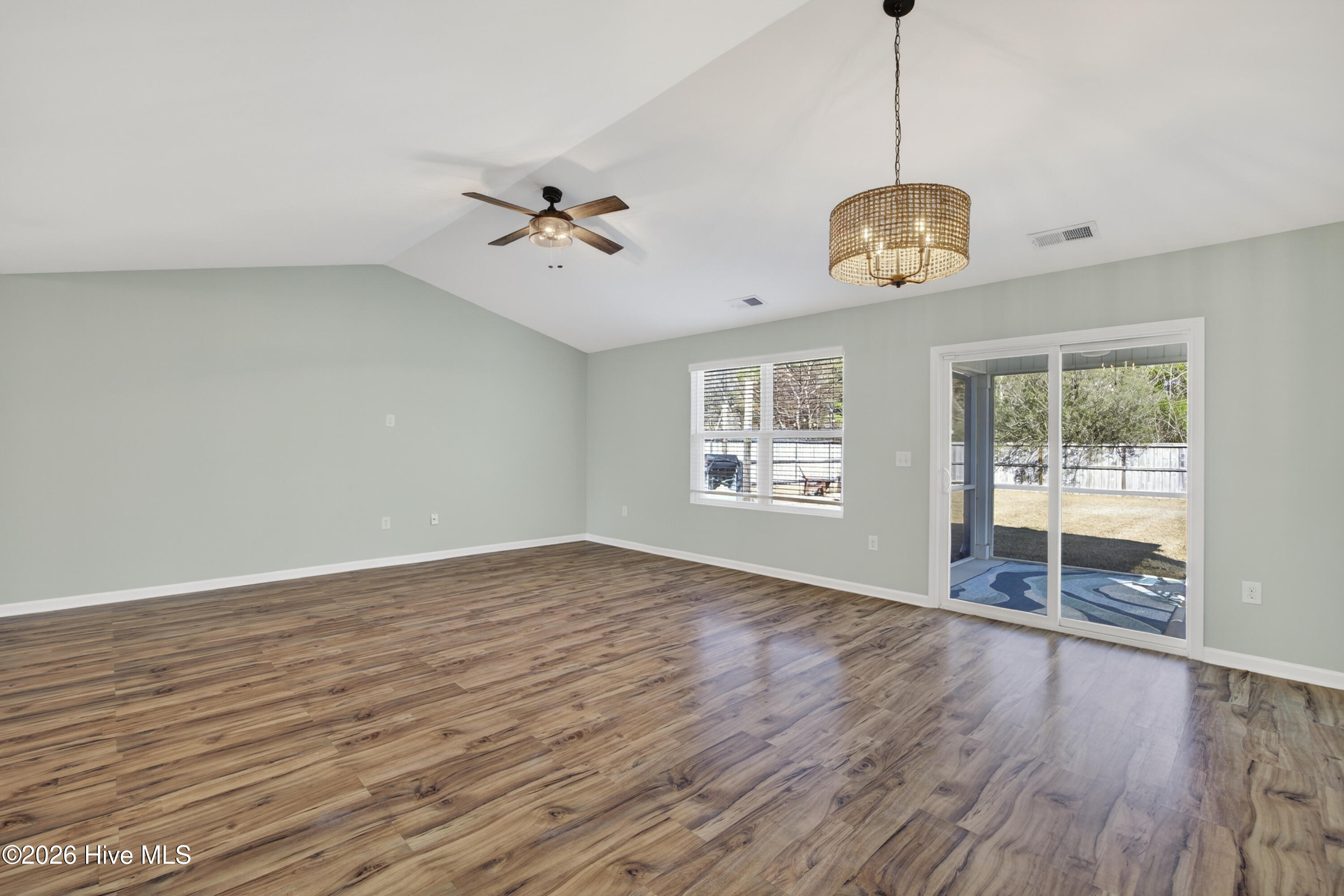 94 West Luminous Way Hampstead, NC 28443 - Photo 10 of 59 94WLuminousWay-18