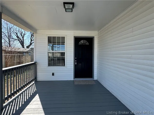 $199,900 | 108 West Main Street, Henryville, IN 47126