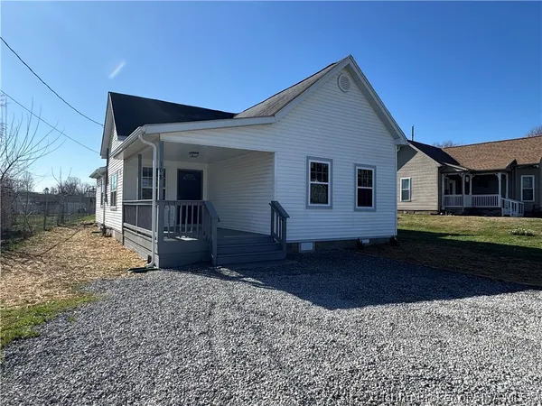 $199,900 | 108 West Main Street, Henryville, IN 47126