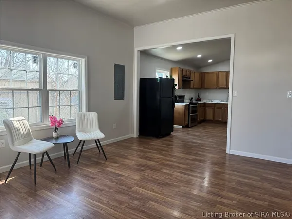 $199,900 | 108 West Main Street, Henryville, IN 47126