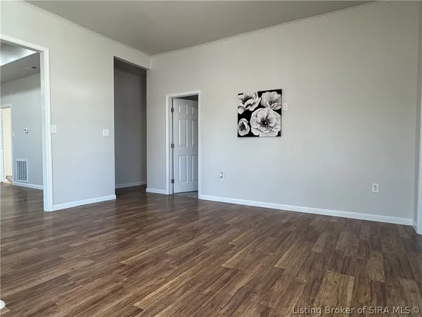 $199,900 | 108 West Main Street, Henryville, IN 47126