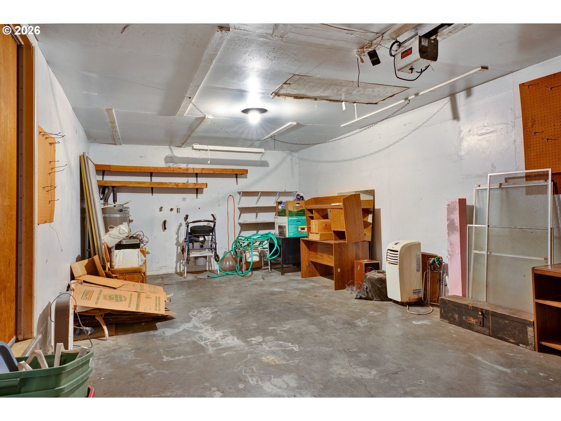 3307 Arrowhead Street Eugene, OR 97404 - Photo 36 of 46 a view of gym
