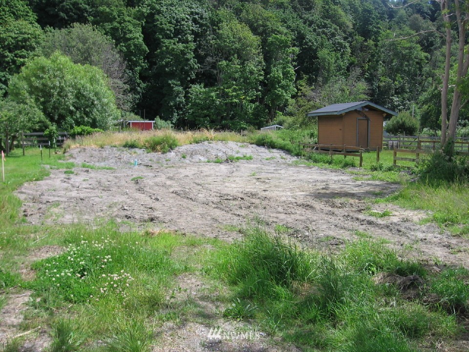7573 Maxwelton Road Clinton, WA 98236 - Photo 3 of 4