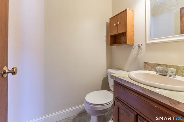 $2,350 | 11 St Marc Circle, Unit O, South Windsor, CT 06074