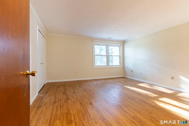 $2,350 | 11 St Marc Circle, Unit O, South Windsor, CT 06074