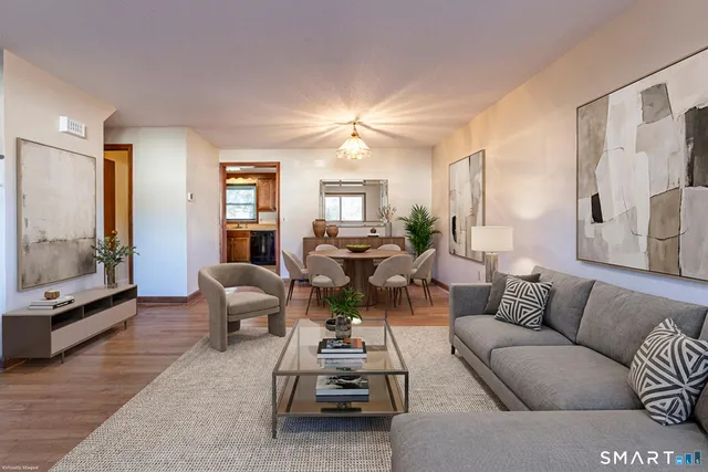 $2,350 | 11 St Marc Circle, Unit O, South Windsor, CT 06074