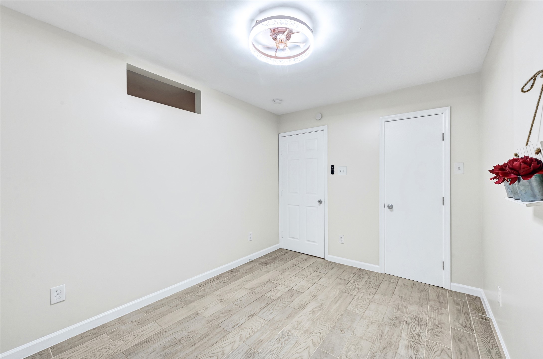 1607 Welch Street, Unit 5 Houston, TX 77006 - Photo 19 of 21