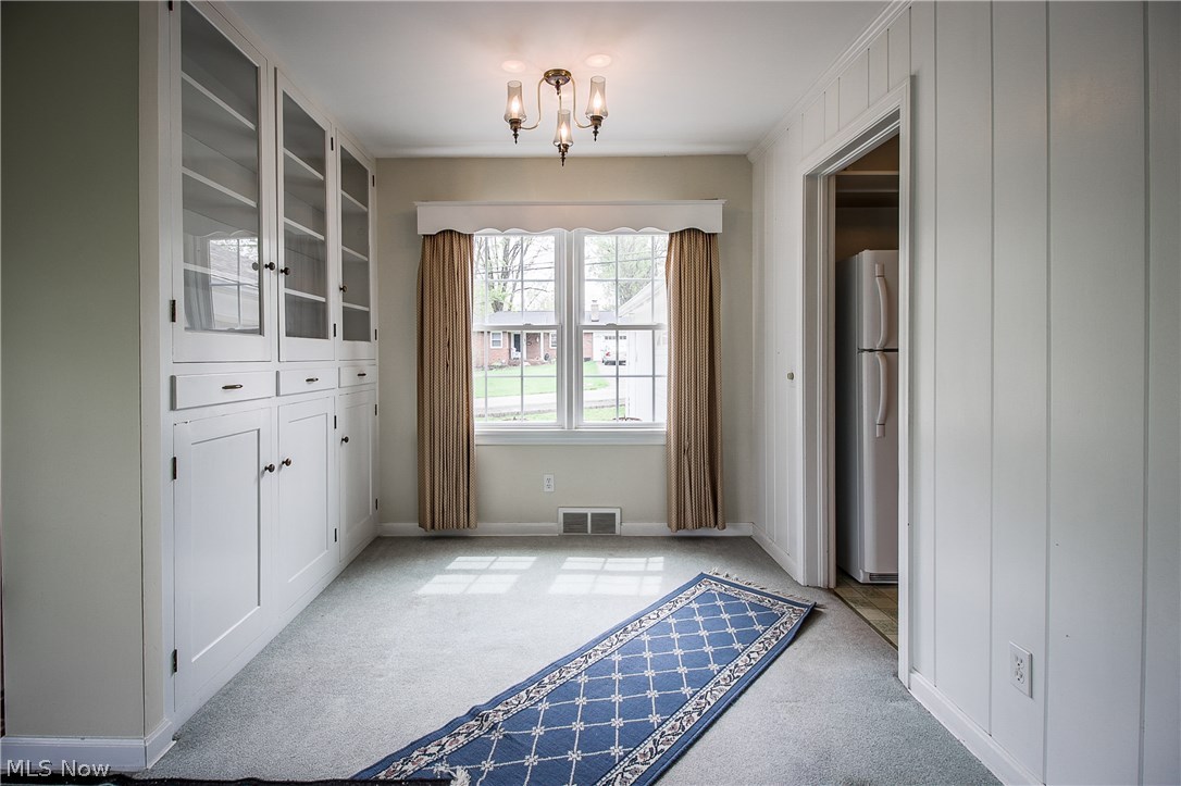 2603 Eaton Road Northwest Canton, OH 44708 - Photo 7 of 22 Dining room