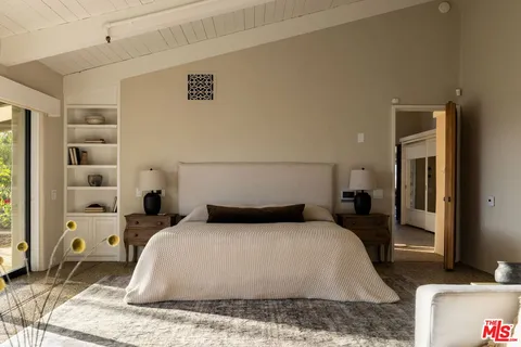 $6,495,000 | 28611 Bamfield Drive, Agoura Hills, CA 91301