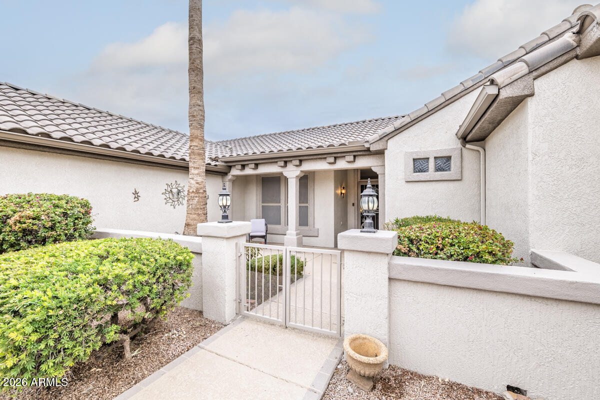 16024 West Rio Verde Court Surprise, AZ 85374 - Photo 3 of 30 Courtyard