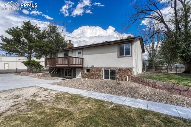 $460,000 | 6670 South U.S. Highway 85 87, Fountain, CO 80817