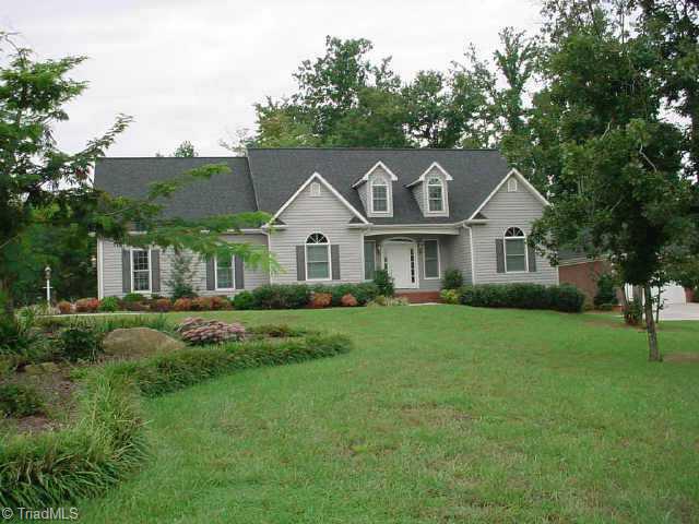 136 Ridge Drive Lexington, NC 27295 - Photo 1 of 1 Exterior Front.