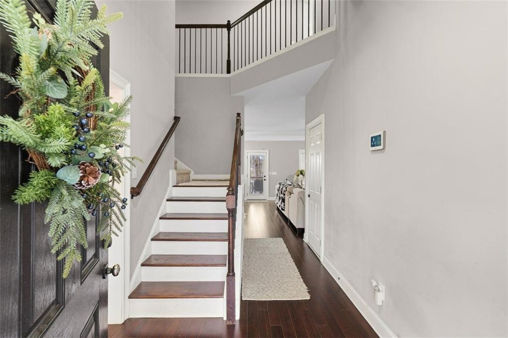 6 Creekside Bluff Hiram, GA 30141 - Photo 3 of 39