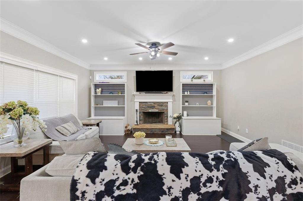 6 Creekside Bluff Hiram, GA 30141 - Photo 6 of 39