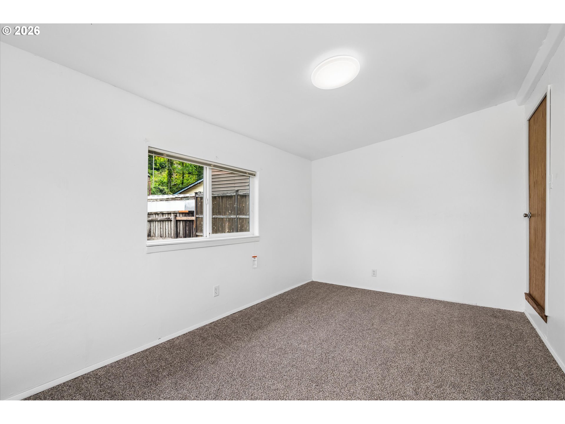 38669 East Cedar Flat Road Springfield, OR 97478 - Photo 26 of 39