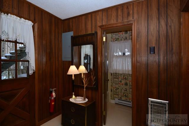218 Lakeledge Road Beech Mountain, NC 28604 - Photo 10 of 12 Gallery Image 10