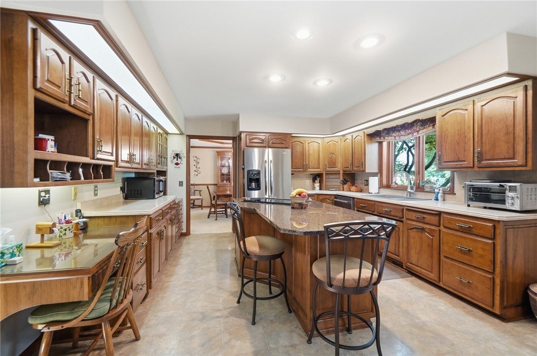 2340 Rockingham Drive Troy, OH 45373 - Photo 19 of 81 Gallery Image 19