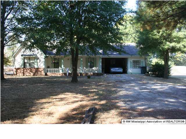 373 West Sweetwater Road Byhalia, MS 38611 - Photo 1 of 10 Primary Photo