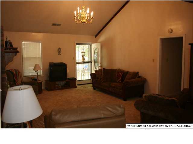 373 West Sweetwater Road Byhalia, MS 38611 - Photo 3 of 10 Additional Photo