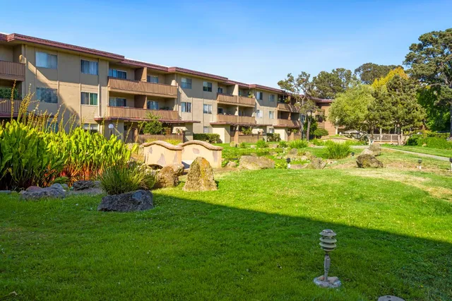 $459,000 | 1333 Webster Street, Unit A301, Alameda, CA 94501