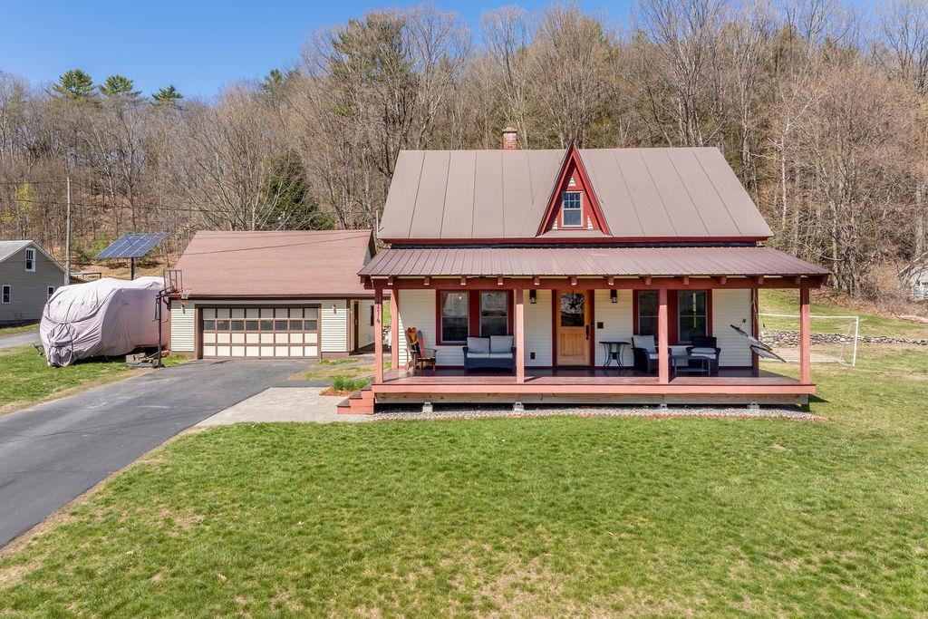 114 Gifford Road Hartford, VT 05001 - Photo 1 of 45