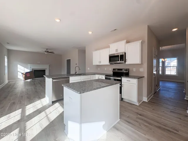 $479,900 | 912 Wild Azalea Way, Hubert, NC 28539