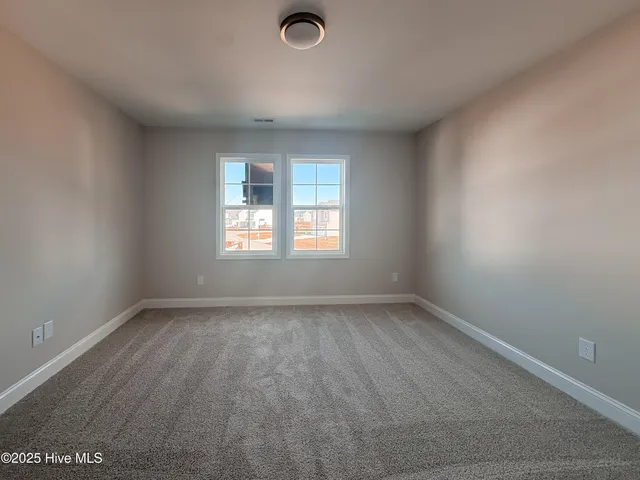 $479,900 | 912 Wild Azalea Way, Hubert, NC 28539