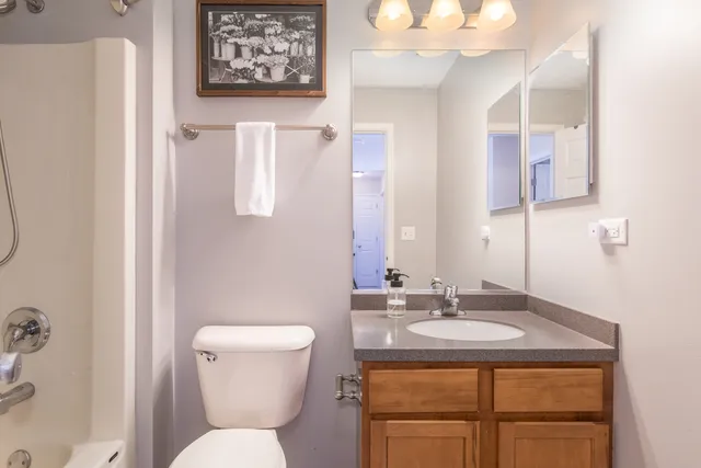 $489,000 | 857 Great Falls Drive, Volo, IL 60073