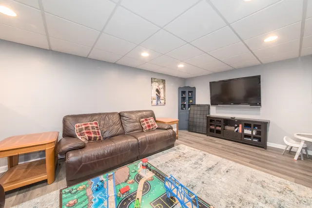 $489,000 | 857 Great Falls Drive, Volo, IL 60073