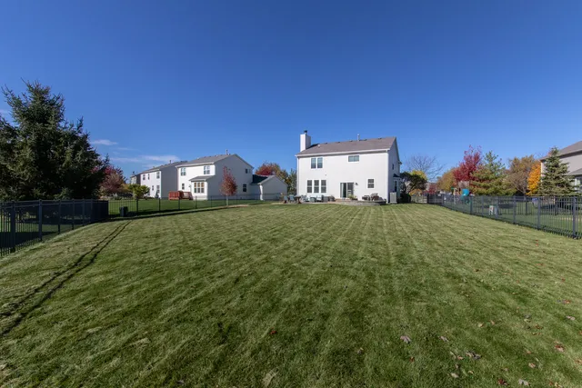 $489,000 | 857 Great Falls Drive, Volo, IL 60073