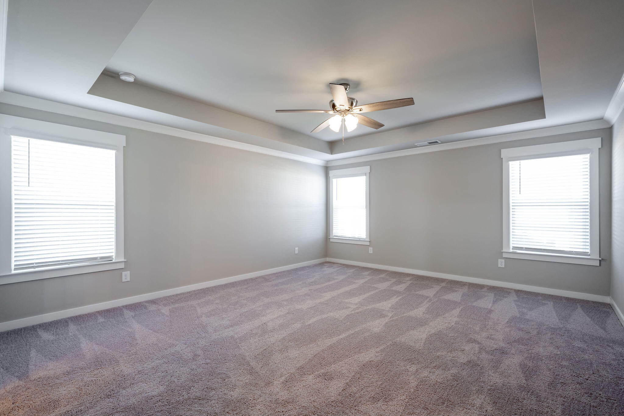 7401 McDaniel Lane Ooltewah, TN 37363 - Photo 17 of 44 a view of an empty room with a window