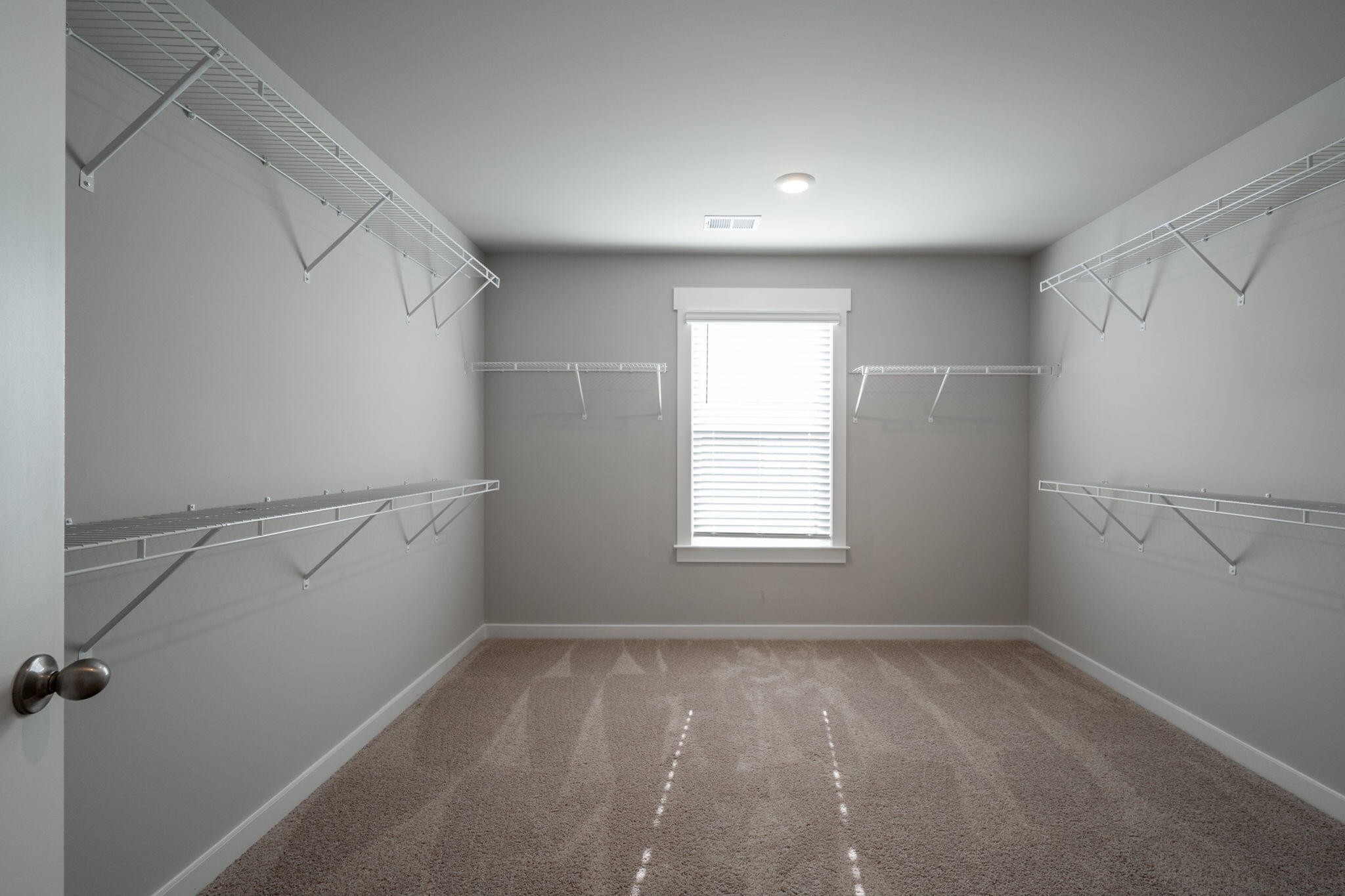 7401 McDaniel Lane Ooltewah, TN 37363 - Photo 22 of 44 a view of a room that has a window in it