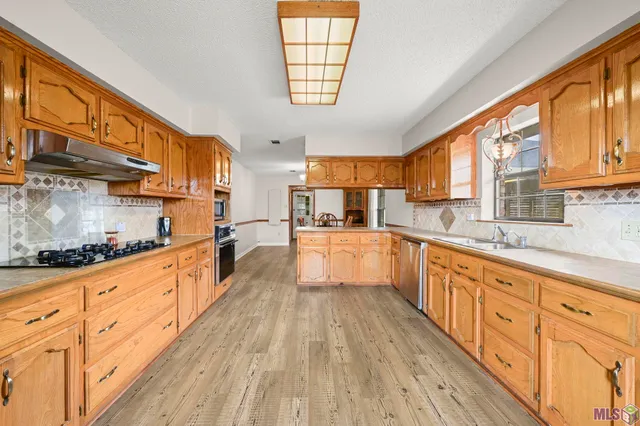 $215,000 | 27530 Intracoastal Road, Plaquemine, LA 70764