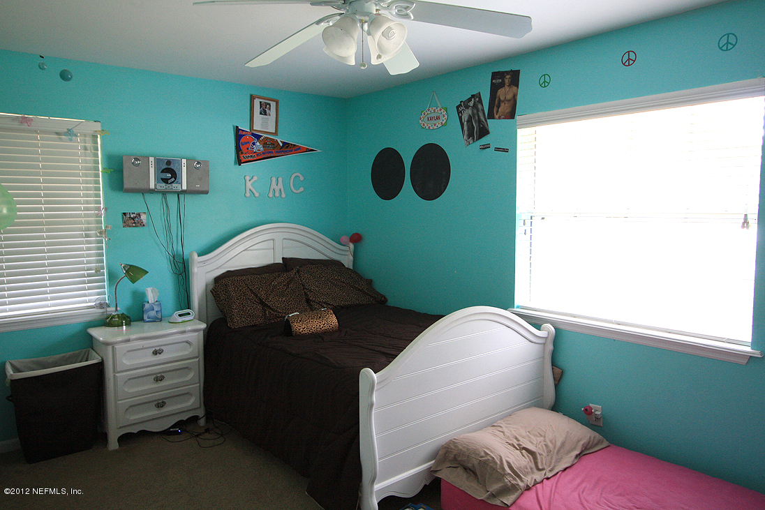 819 Barbados Road Jacksonville, FL 32216 - Photo 11 of 20 Bedroom 2