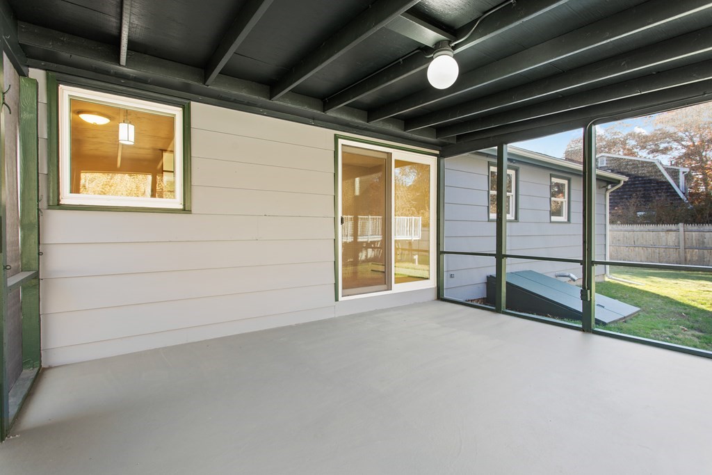 25 Westfield Road Attleboro, MA 02703 - Photo 13 of 29 Gallery Image 13