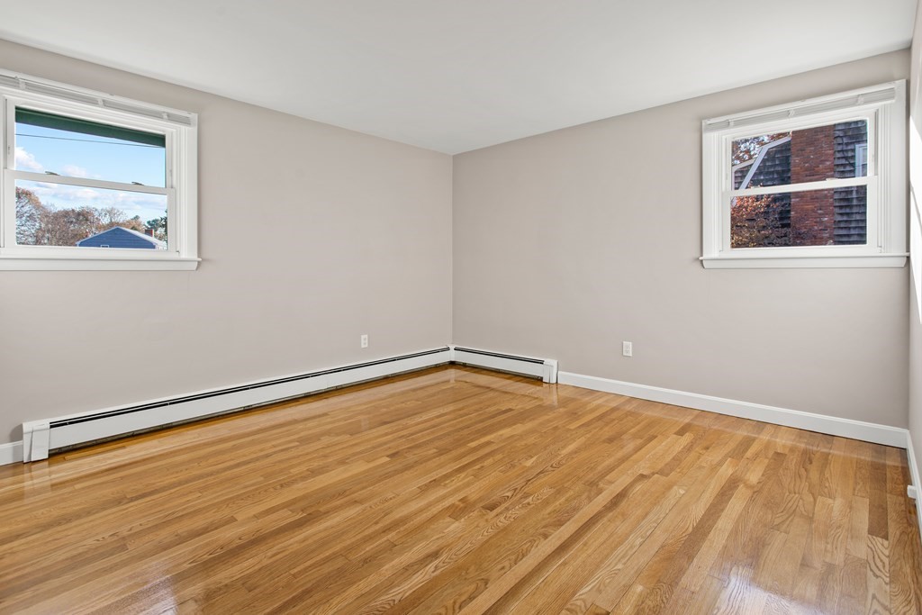 25 Westfield Road Attleboro, MA 02703 - Photo 17 of 29 Gallery Image 17