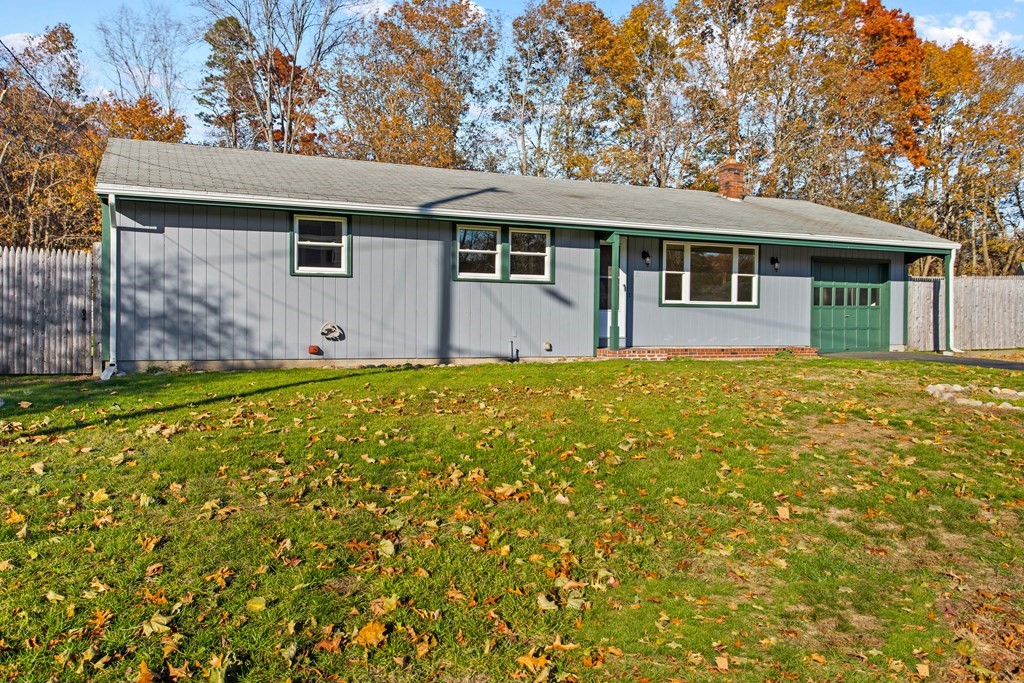 25 Westfield Road Attleboro, MA 02703 - Photo 2 of 29 Gallery Image 2