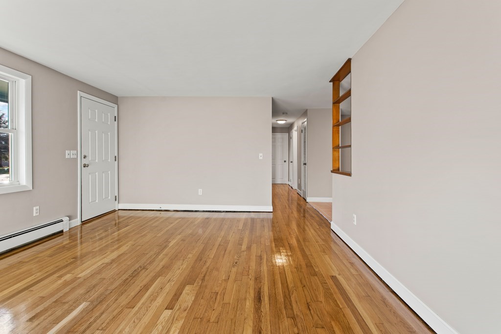 25 Westfield Road Attleboro, MA 02703 - Photo 7 of 29 Gallery Image 7
