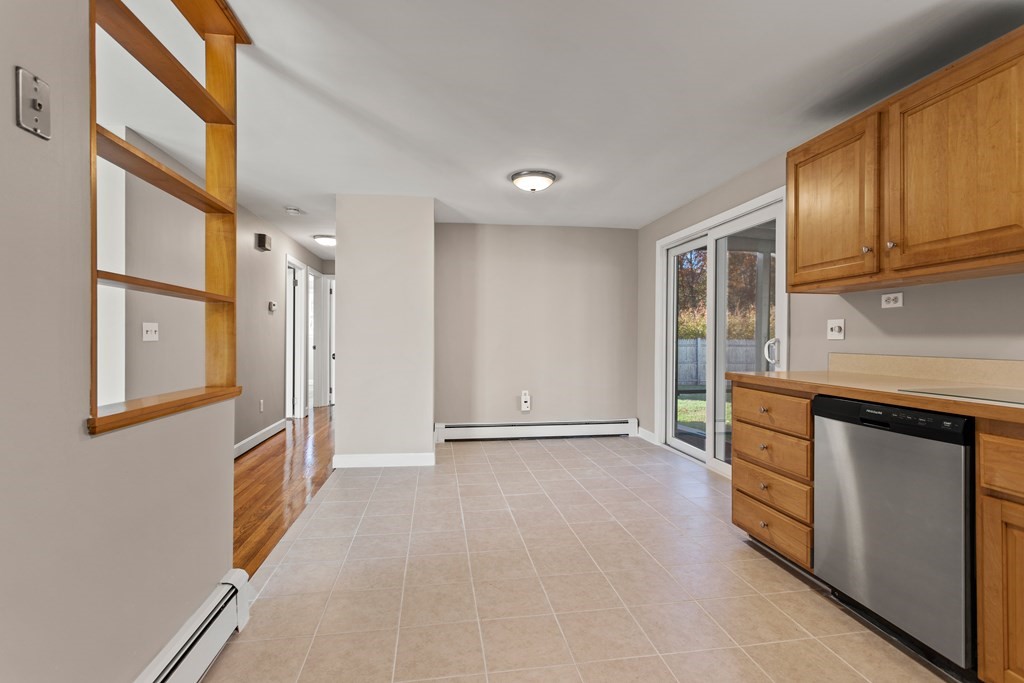 25 Westfield Road Attleboro, MA 02703 - Photo 10 of 29 Gallery Image 10