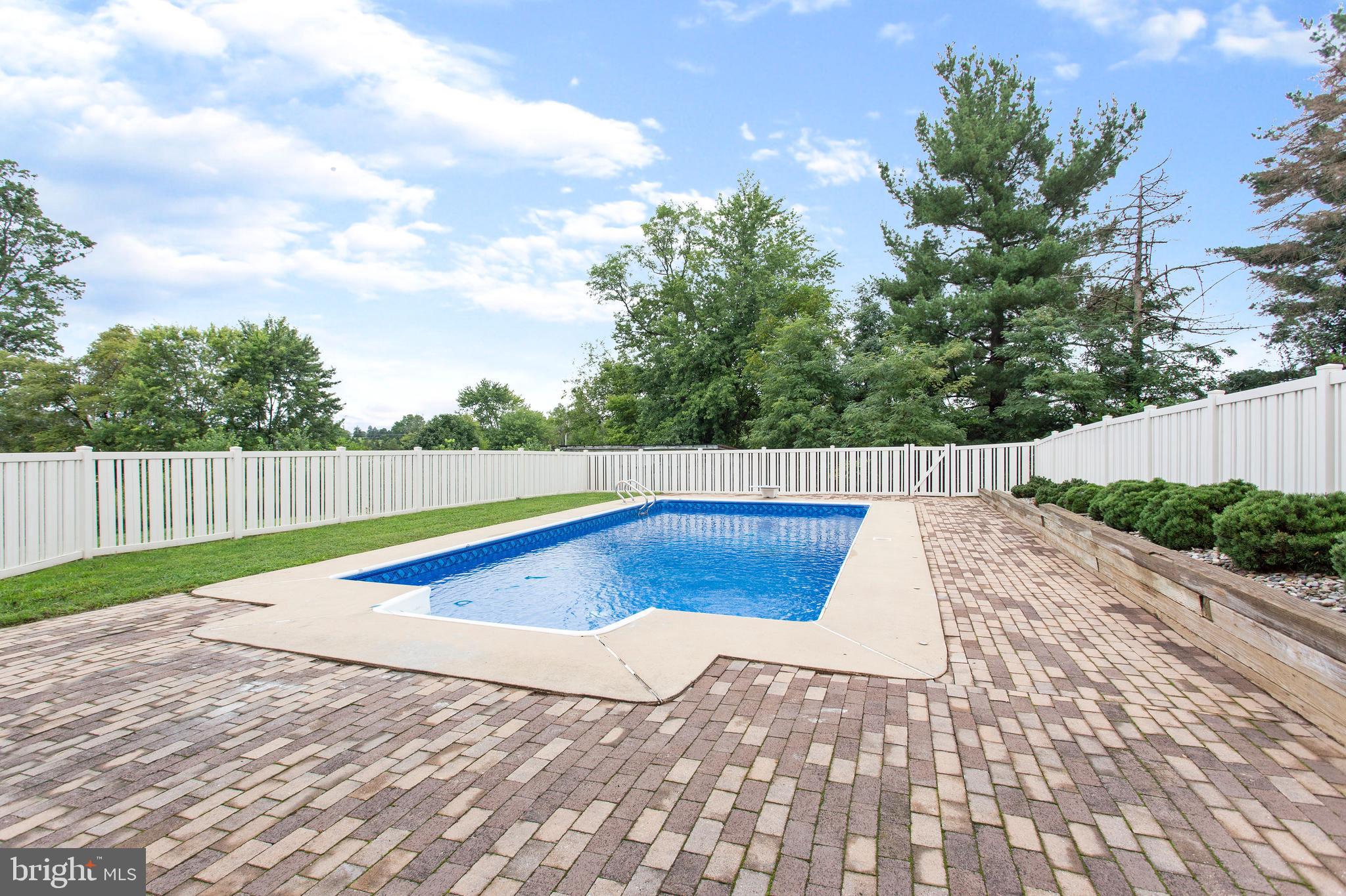 5229 Admire Road Thomasville, PA 17364 - Photo 31 of 37 Gallery Image 31
