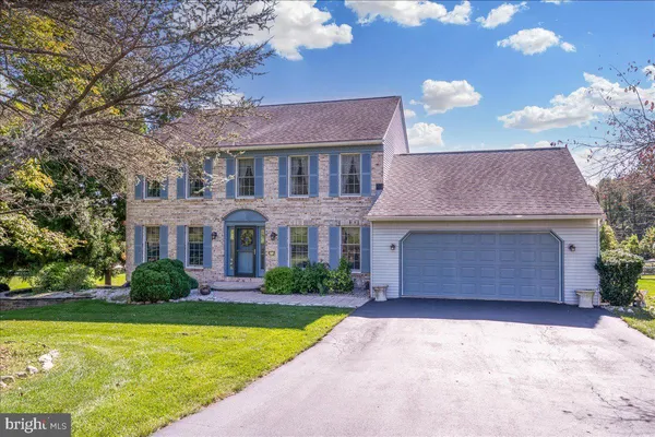$650,000 | 5 Woodhelven Court, Newark, DE 19711