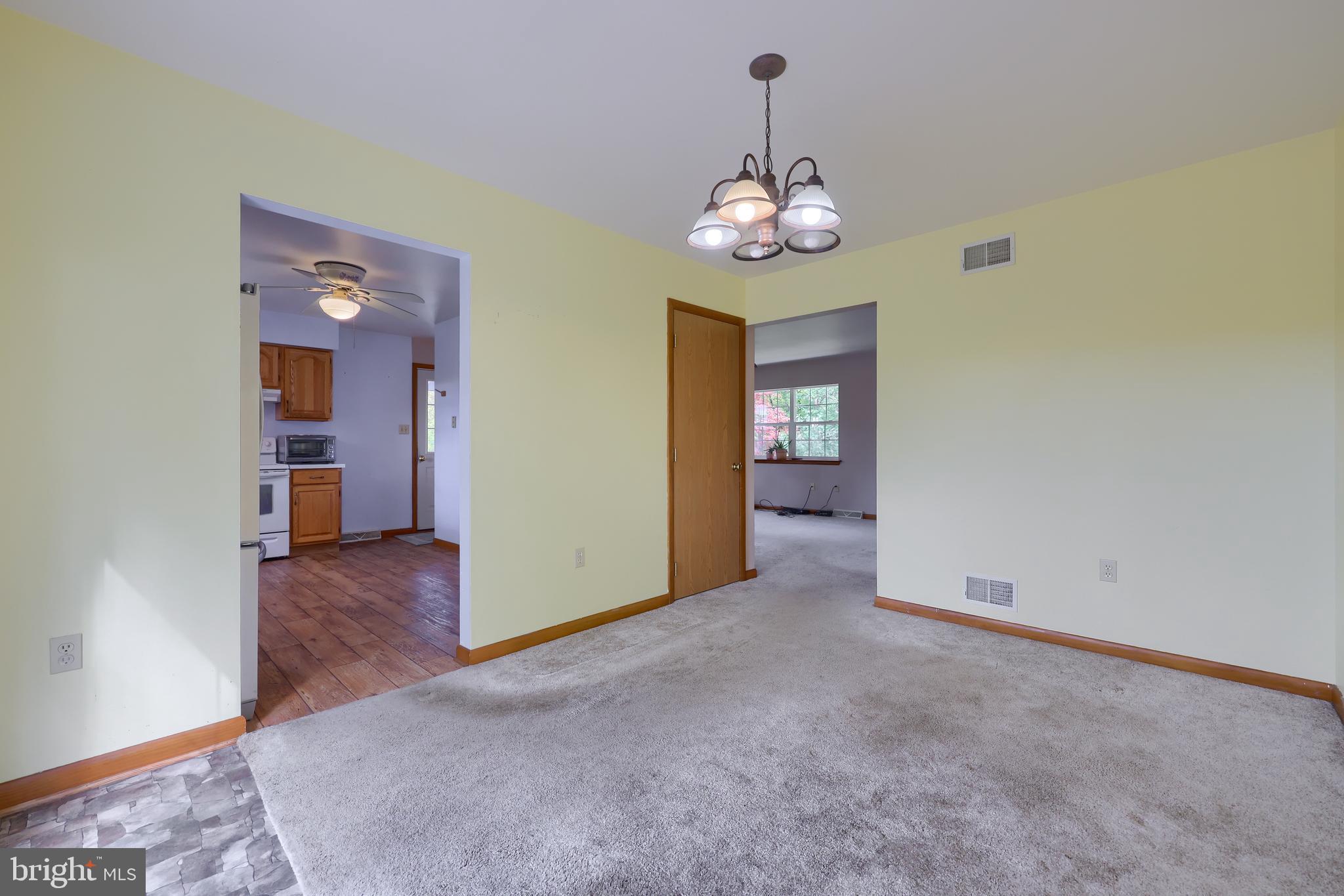 1065 Gebhart Road Windsor, PA 17366 - Photo 11 of 38 Gallery Image 11